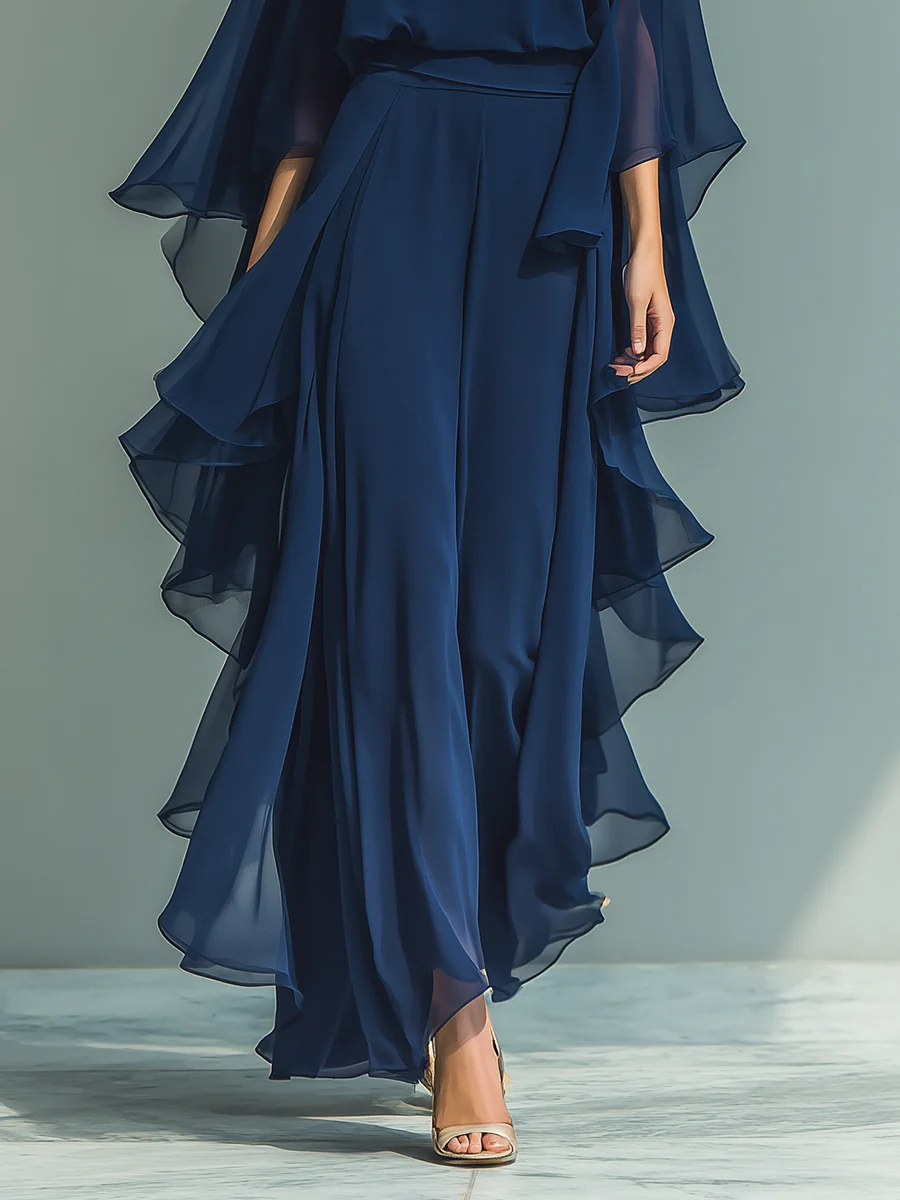 Ensemble top à manches évasées en mousseline marine et pantalon droit à volants