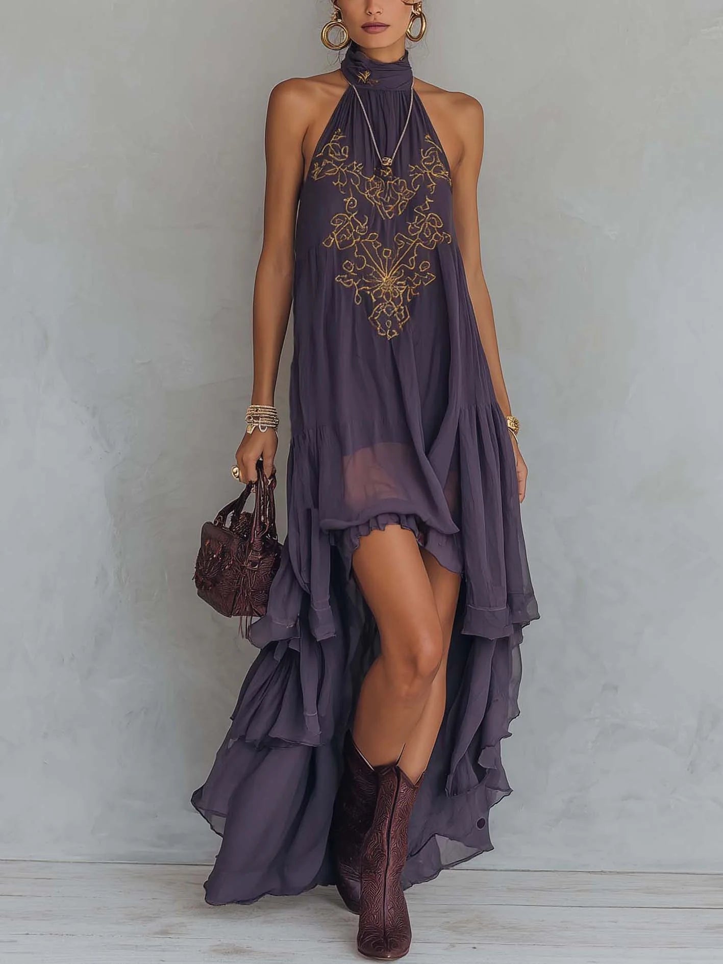 Robe longue en mousseline vintage brodée violette