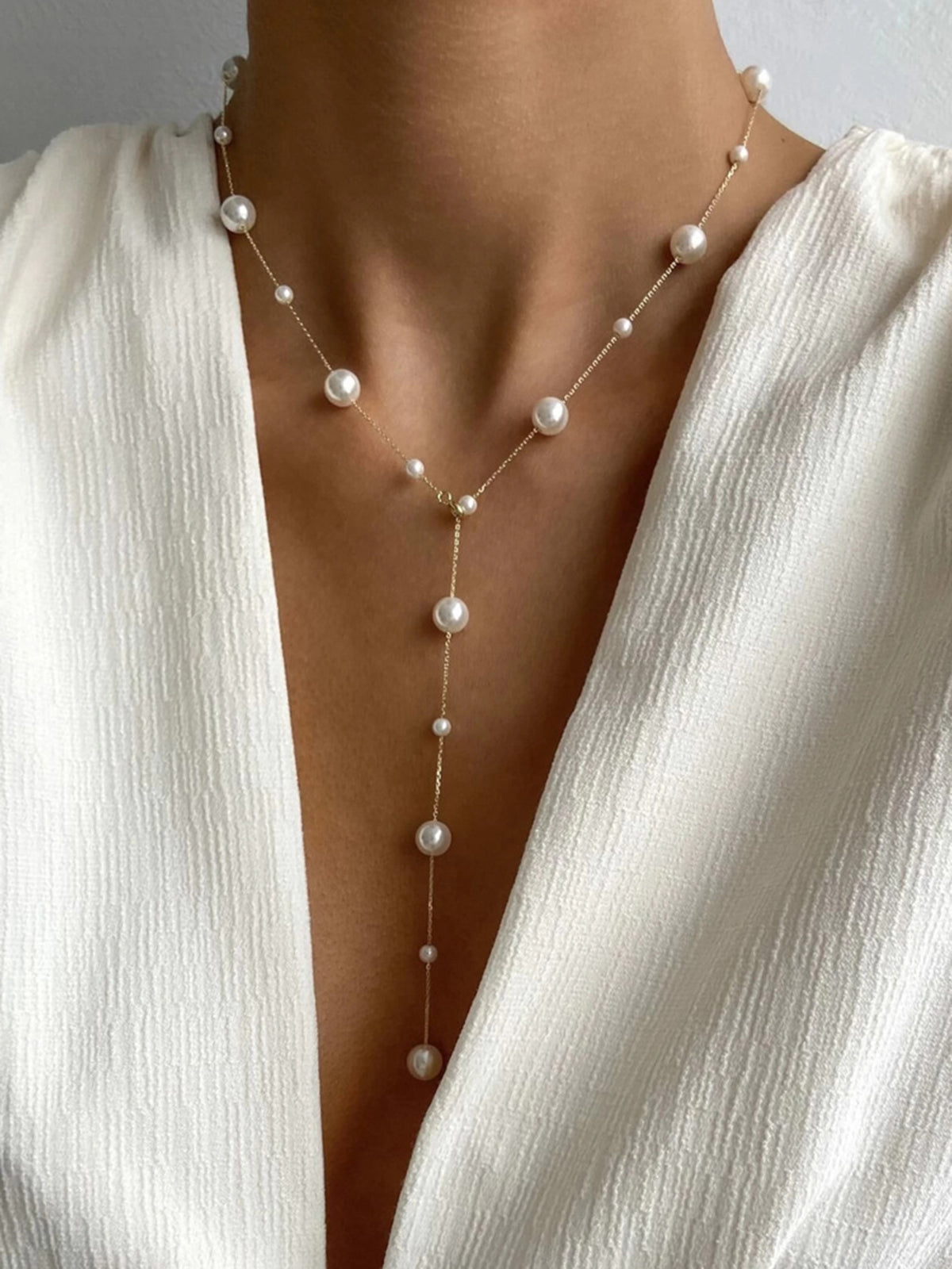 Collier en Y avec perle en goutte