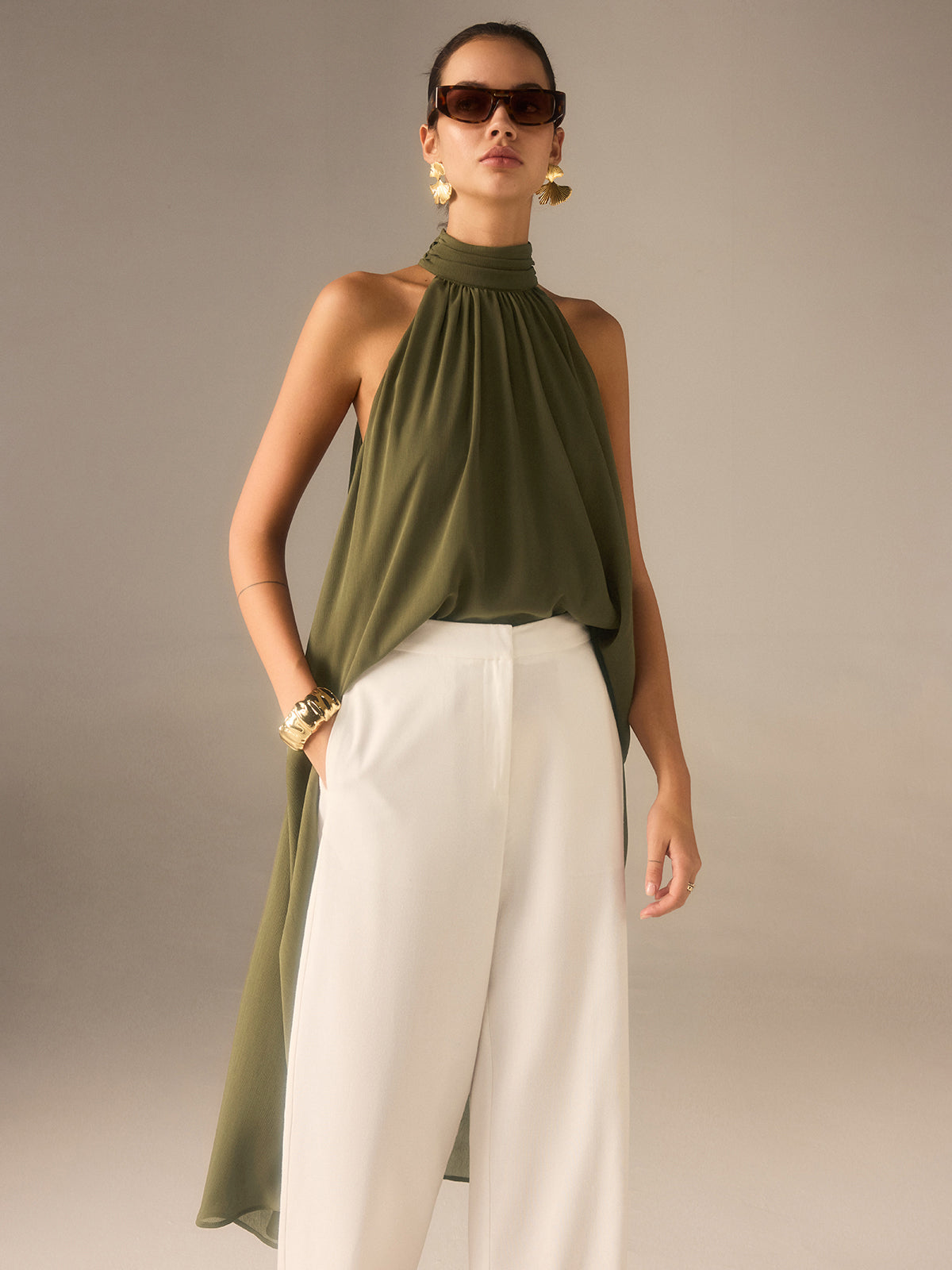 Haut long en mousseline semi-transparente à encolure dos nu