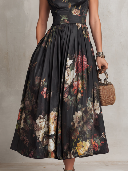 Robe midi plissée en satin avec encolure en trou de serrure noir