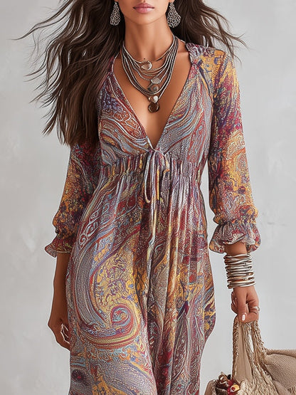 Robe longue en mousseline à imprimé cachemire et décolleté en V