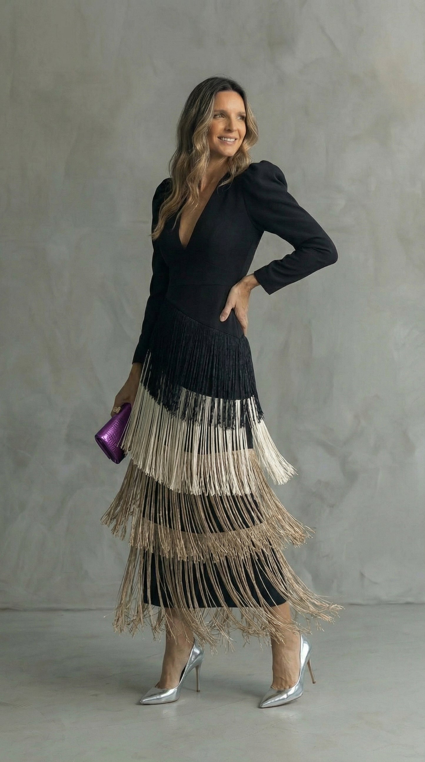 Robe midi élégante avec manches à franges