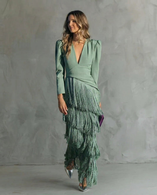 Robe midi élégante avec manches à franges